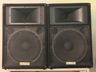 Yamaha PA Speaker Cabinets – Pair