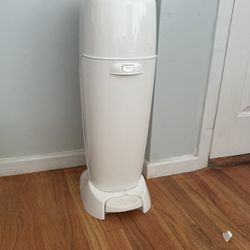 Diaper Genie 