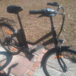 Macwheel 26 Lne Electric Bicycle 