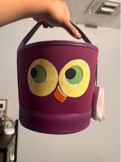 Coach Halloween basket