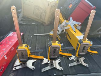 Shop DEWALT
Toughseries Construction Jack Set (1-Piece)