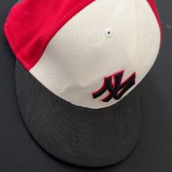 NEW YORK FITTED CAP 