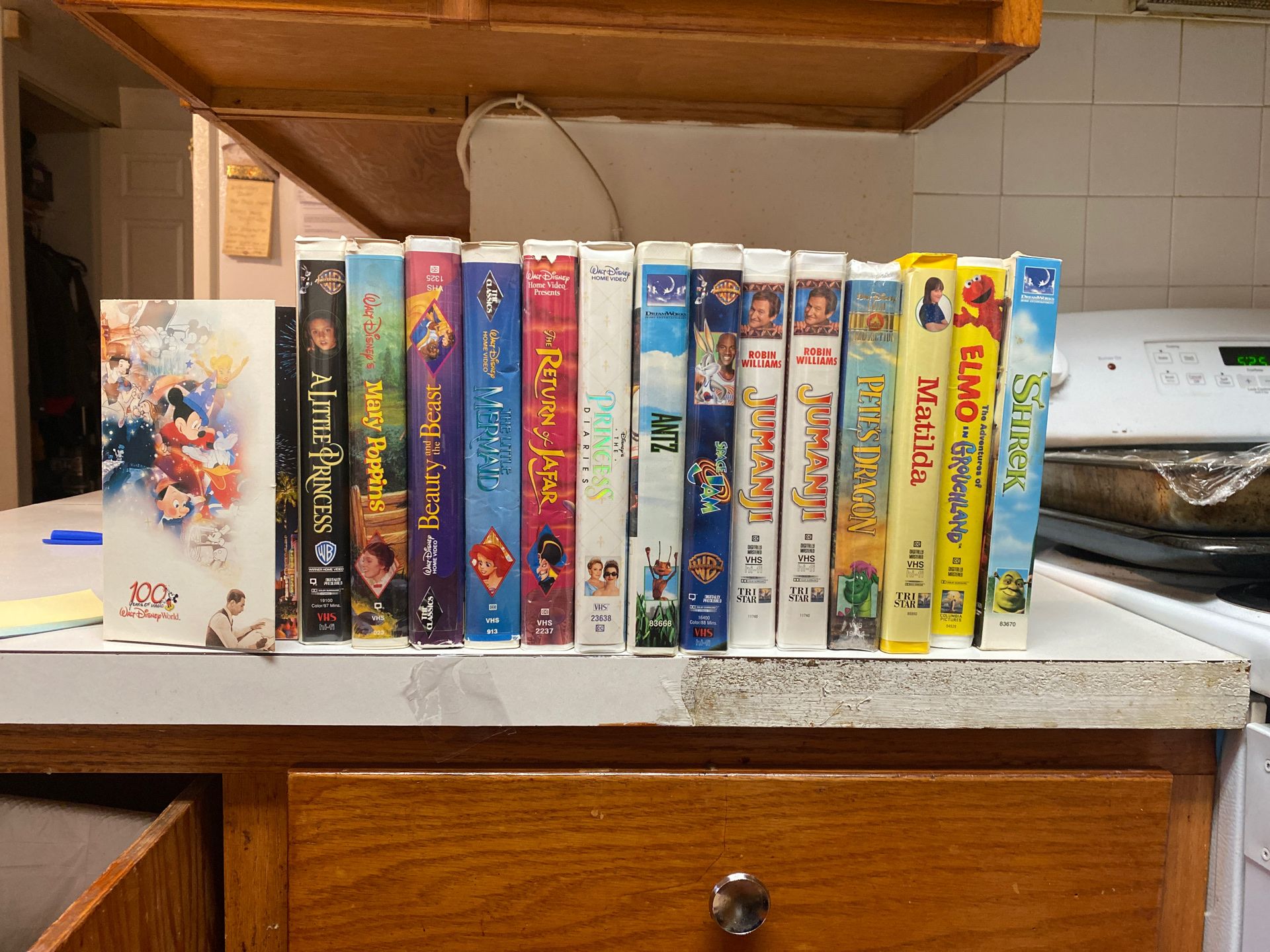 VHS Disney Classics 15 total