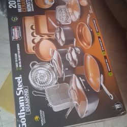Brand New Gotham Steel 20 Piece.set.