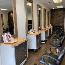 Station/salon