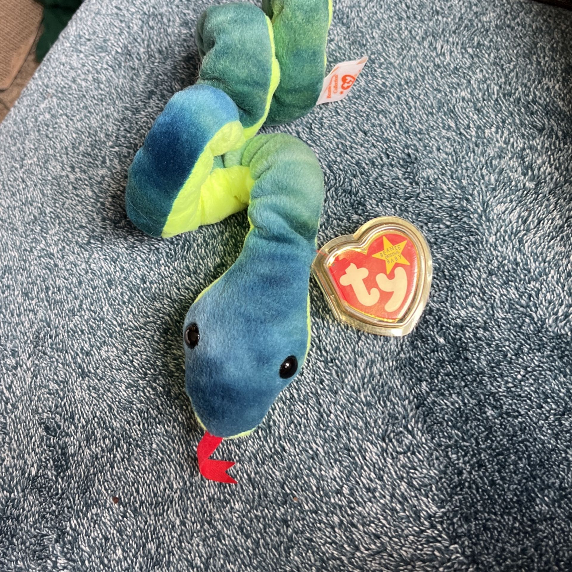 Hissy The Snake Beanie Baby Collection