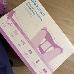 Frida mom Postpartum Recovery Kit