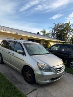 05 Honda odyssey