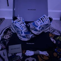 Balenciaga runners