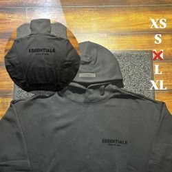 Stretch Lim Essentials Hoodie