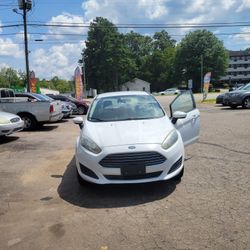 2014 Ford Fiesta 