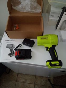 Handheld blower