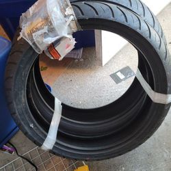 motorcycle tires 