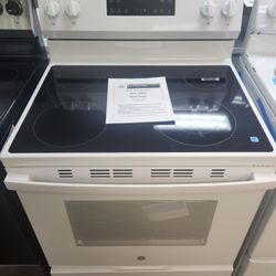 30 in. 4 Burner Element Free-Standing Electric Range in White