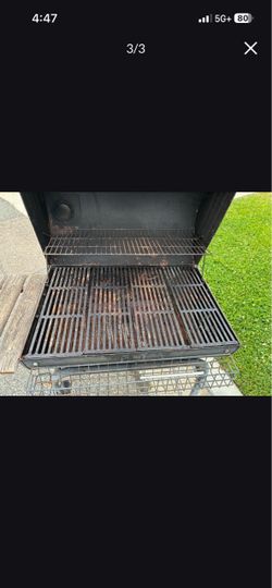 Free smoke barbecue & freezer