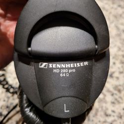 Sennheiser HD 280 Pro Headphones 