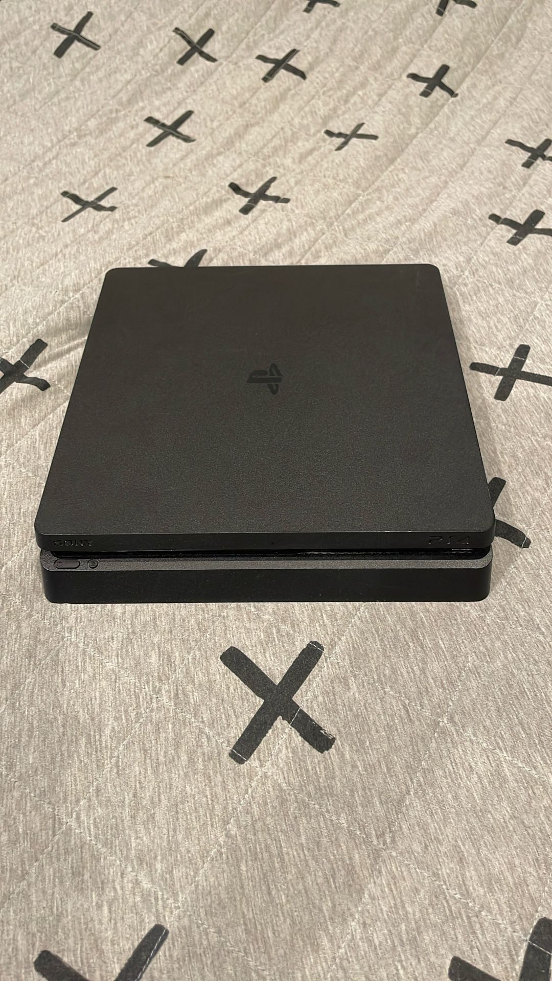 PS4