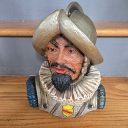 Vintage Spanish Conquistador Bust Art Sculpture. 