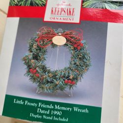 1990 Hallmark Miniature Wreath & Little Frosty, Seal, Bear & Husky Christmas Ornament 