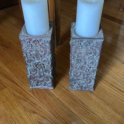 2 Candle Holders