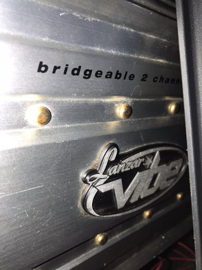 Lanzar vibe 241 1000w 2 channel Amp