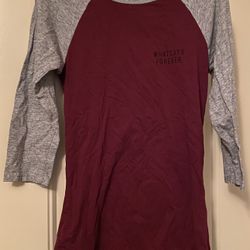 Maroon/ Gray Shirt Size XS