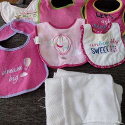 Used Baby Bibs, Towels, Washcloths, And Burp cloths