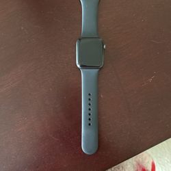 Apple Watch Series 4 GPS