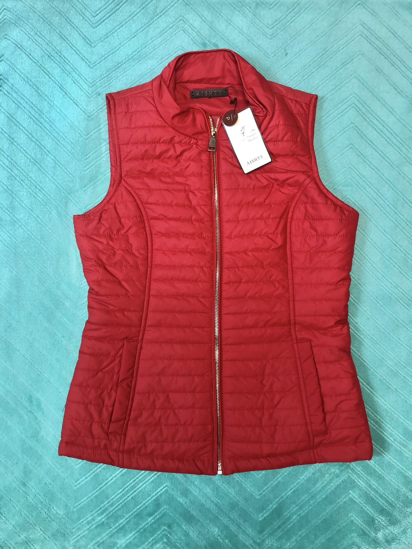 AISHTY Vest Size S Color Red