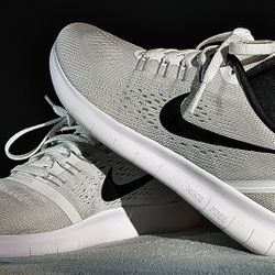 Nike Free Run White