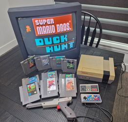 Nintendo NES Console + 11 Games