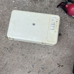 HP INKJET PRINTER F2210 All In One