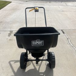 Expert Gardener Seed Spreader