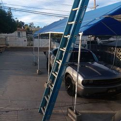 20 "Werner Fiberglass Extention Ladder 