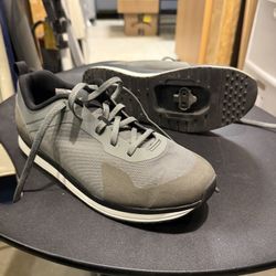 Shimano CT5 Women's Cycling Shoes (Size 39 / US 7.5)