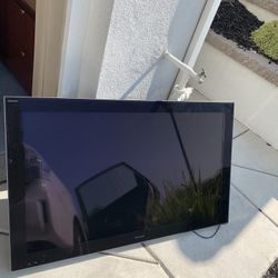 Sony 55 Inch LCD Tv