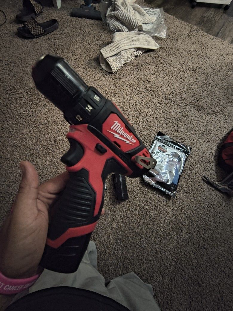 Milwaukee Drill / Tools 