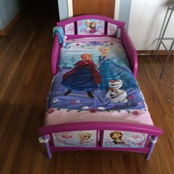 Little Girls Bed 