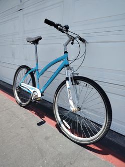 Kent Glendale 7 speed cruiser bike