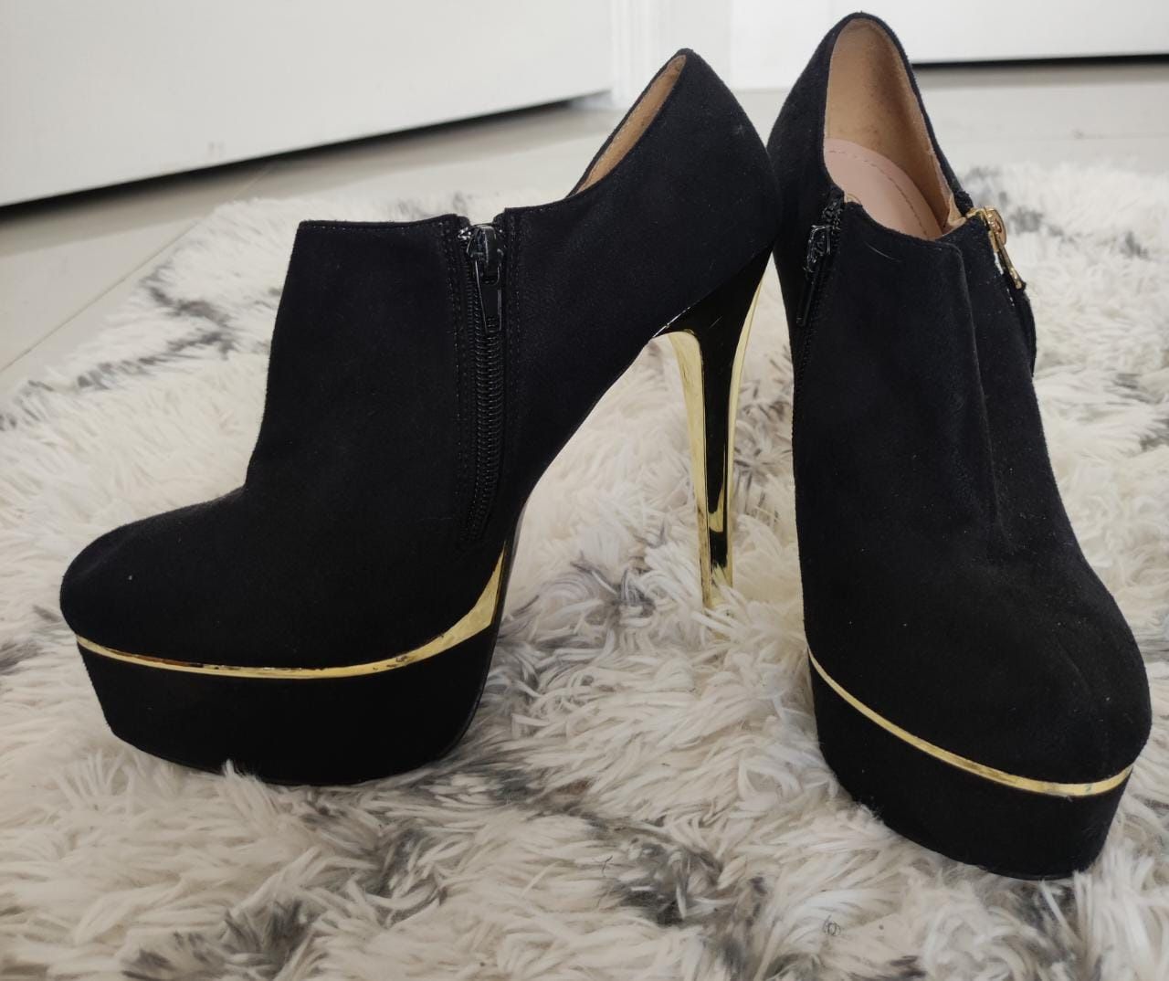 Black High Heels Platform Booties