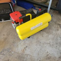 Air Compressor 