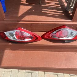 Hyundai Genesis 2010 3.8 Coupe Stock Taillights 