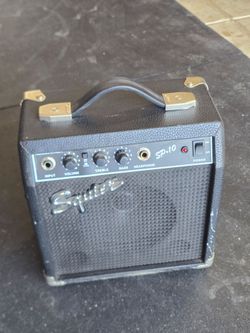 Squier by Fender SP-10 Guitar Practice Amp – Tested Working