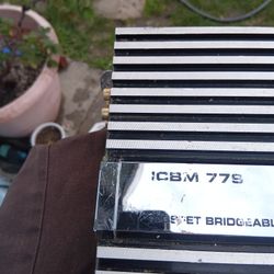 20 Bucks Or Trade ....Works Good