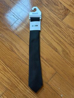NWT DKNY men’s tie