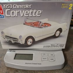Ertl AMT 53 Chevrolet Corvette 1:25 Scale Model Kit NOB