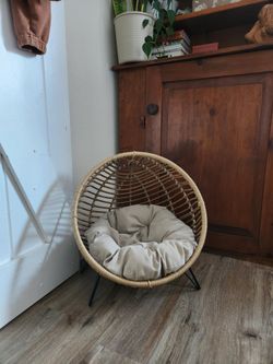 Egg Chair For Small Dog Or Cat