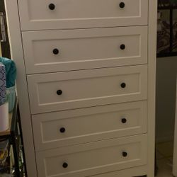 Tall 5 Drawer Chest With  Hidden Storage