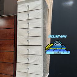 New Luxurious 8 Drawer With Diamond Knobs Chest Dresser Assembly Included 