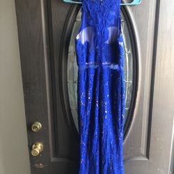 Blue long dress. For prom or wedding. Long dress size small-medium